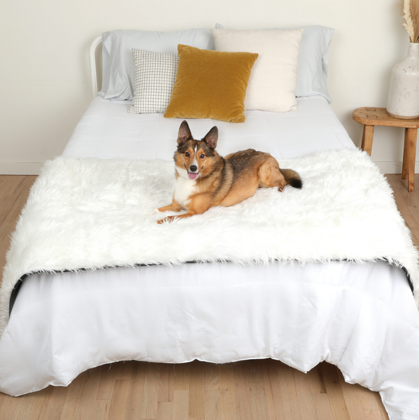 White fur best sale bed runner