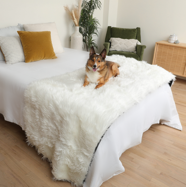 White fur best sale bed runner