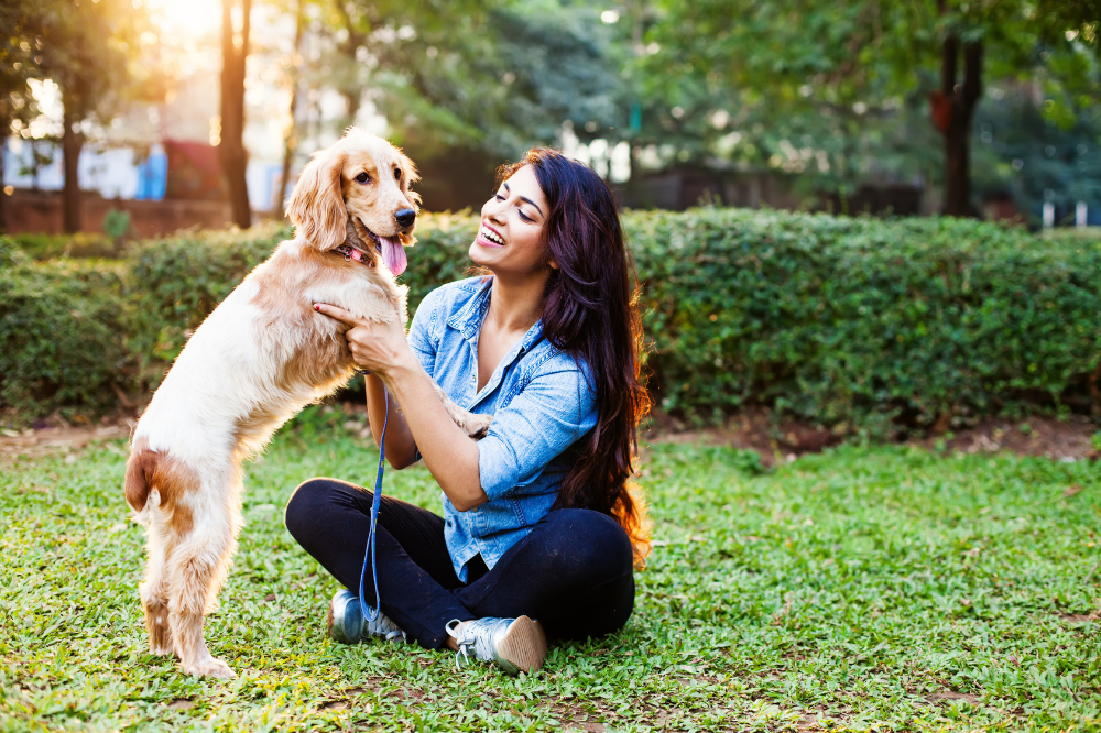 6 Signs You’re A Paw-some Pet Mom